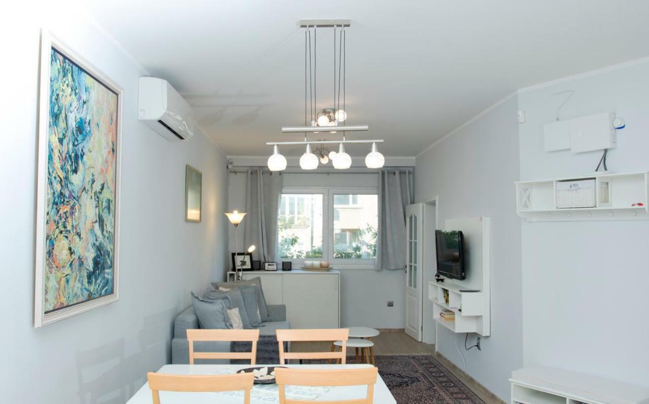 Cozy Apartment In The Very Centre Of София Екстериор снимка